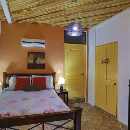 Jungle Creek Aparthotel Manuel Antonio Δωμάτιο φωτογραφία