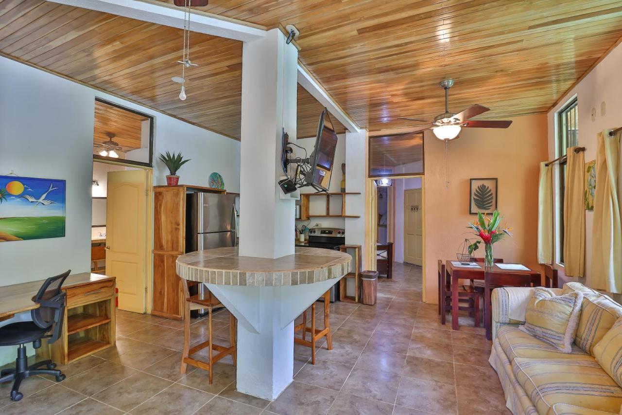 Jungle Creek Aparthotel Manuel Antonio Εξωτερικό φωτογραφία