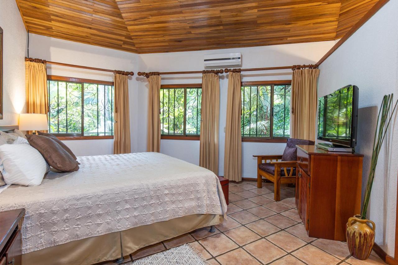 Jungle Creek Aparthotel Manuel Antonio Εξωτερικό φωτογραφία