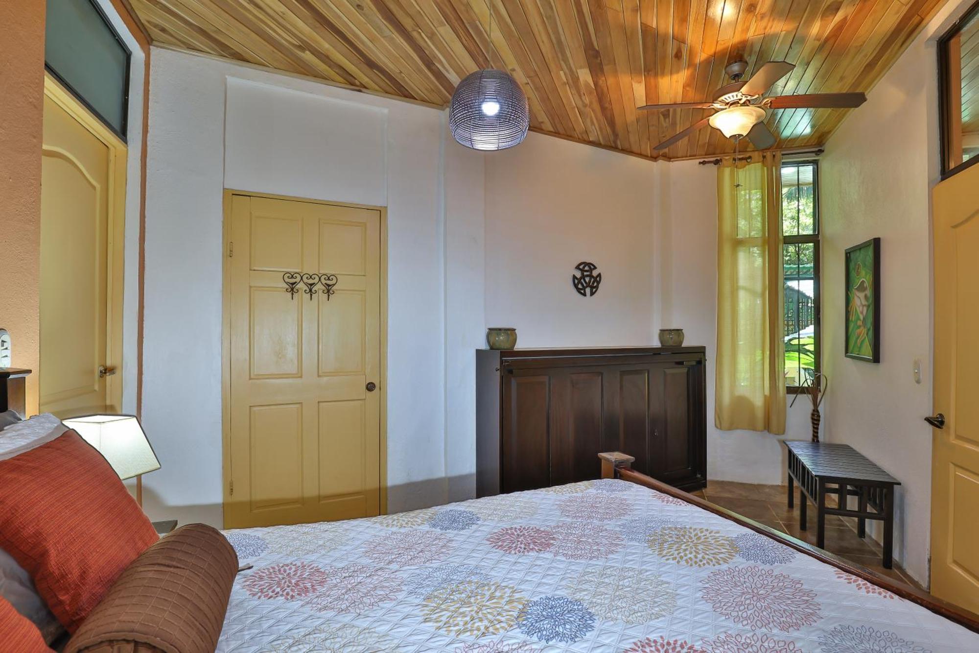 Jungle Creek Aparthotel Manuel Antonio Δωμάτιο φωτογραφία