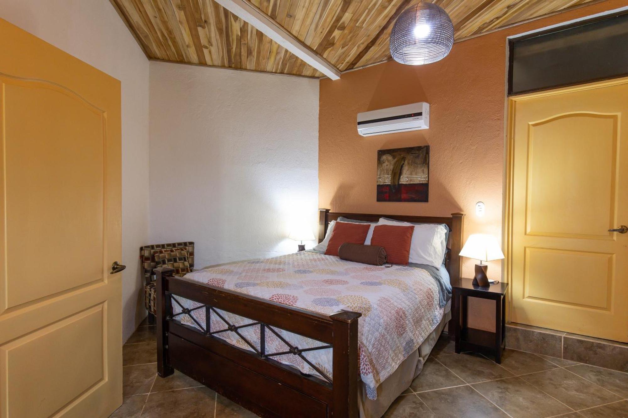 Jungle Creek Aparthotel Manuel Antonio Δωμάτιο φωτογραφία